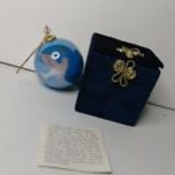 Li Bien 2005 Dove of Peace Inside Painted Ornament with Box and Paper, Pier One - Picture 2 of 5